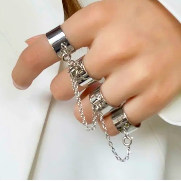 New! Punk Goth Multi-layer Chain Rings - Picture 2 of 7